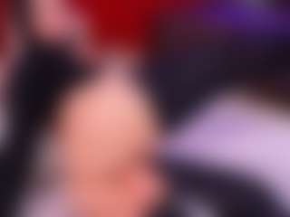 Live cam show with Lara Giraldo - BBW on eurowanks.com