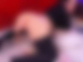 Live cam show with Lara Giraldo - Dildo Or Vibrator on MyBangCams