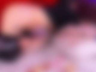 Lara Giraldo's Live Sex Cam Show