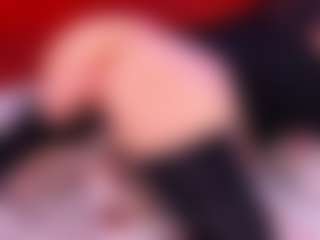 Lara Giraldo's Live Sex Cam Show