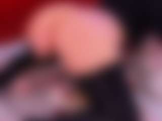 Lara Giraldo's Live Sex Cam Show