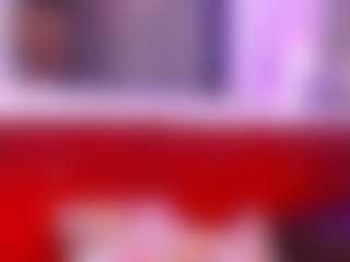 Live cam show with Lara Giraldo - Double Penetration on CamSodaAdn