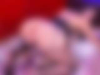 Lara Giraldo's Live Sex Cam Show