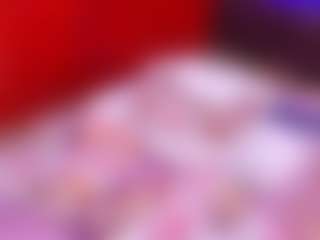 Lara Giraldo's Live Sex Cam Show