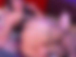 Live cam show with Lara Giraldo - Deepthroat on instabang