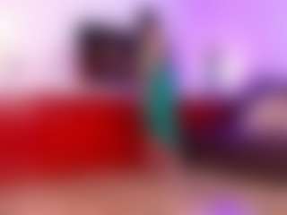 Lara Giraldo's Live Sex Cam Show