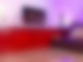 Lara Giraldo's Live Sex Cam Show