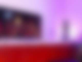 Lara Giraldo's Live Sex Cam Show