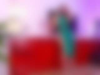 Lara Giraldo's Live Sex Cam Show