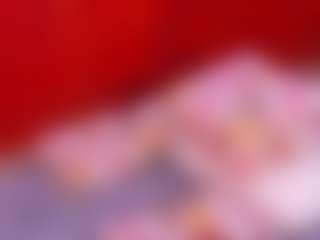 Lara Giraldo's Live Sex Cam Show