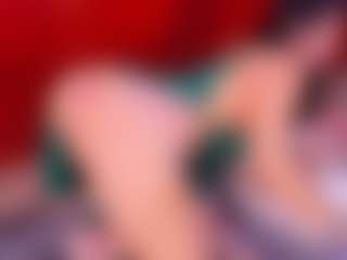 Lara Giraldo's Live Sex Cam Show