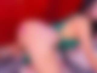 Lara Giraldo's Live Sex Cam Show