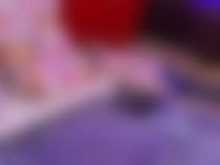 Lara Giraldo's Live Sex Cam Show