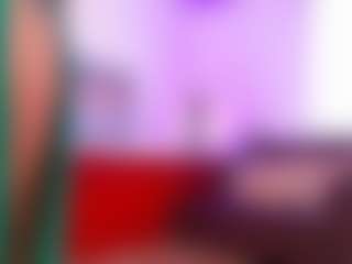 Lara Giraldo's Live Sex Cam Show