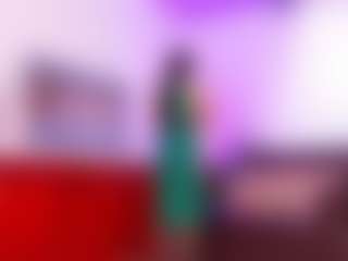 Lara Giraldo's Live Sex Cam Show