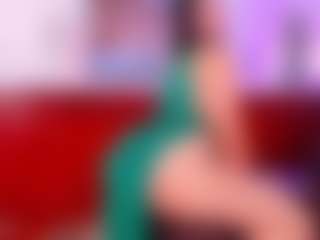 Lara Giraldo's Live Sex Cam Show