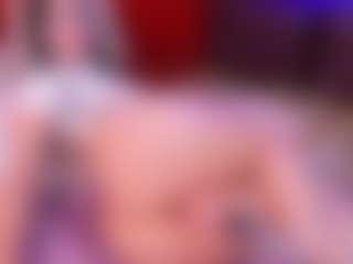 Live cam show with Lara Giraldo - Lush Toys on Camsoda