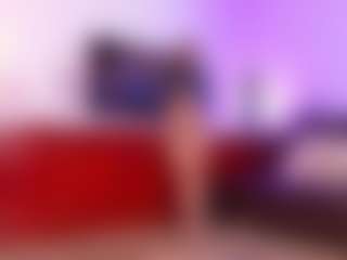 Lara Giraldo's Live Sex Cam Show