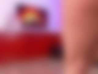 Lara Giraldo's Live Sex Cam Show