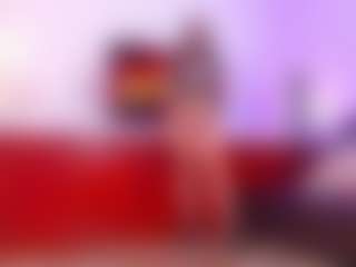 Lara Giraldo's Live Sex Cam Show