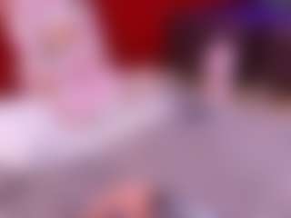 Lara Giraldo's Live Sex Cam Show