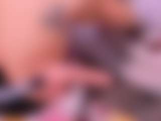 Lara Giraldo's Live Sex Cam Show