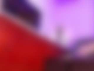 Live cam show with Lara Giraldo - Natural on Gym Cam Girls