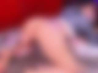Lara Giraldo's Live Sex Cam Show