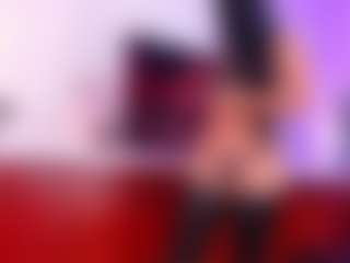 Lara Giraldo's Live Sex Cam Show