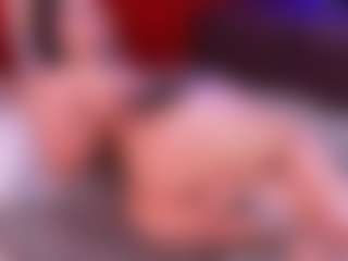 Lara Giraldo's Live Sex Cam Show