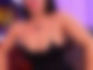 Lara Giraldo's Live Sex Cam Show