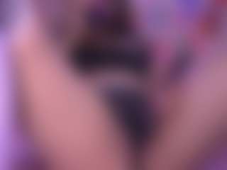 Live cam show with Sara - Milk on xxxlivecams.org