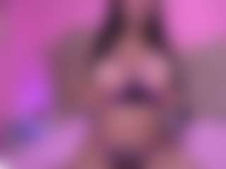 Live cam show with Sara - Milk on sexylivex.com