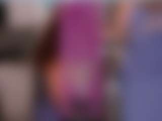 Live cam show with milavalentina - Blonde Hair MILF on Uber Horny