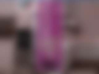 Live cam show with milavalentina - Cosplay MILF on Latina Girls