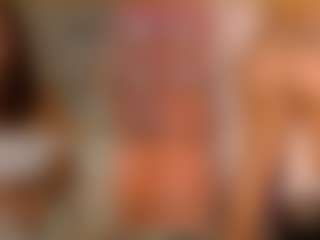 Live cam show with milavalentina - Big Ass MILF on Dare Cams