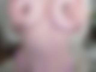 charming-girl's Live Sex Cam Show