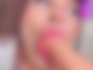 Live cam show with Sarah - Fingering on CamwithHer