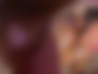 Live cam show with Sarah - Teen (18+) on SmokeAndPoke