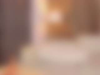 Live cam show with Sarah - Brown Hair Teen (18+) on Pornisteam.com