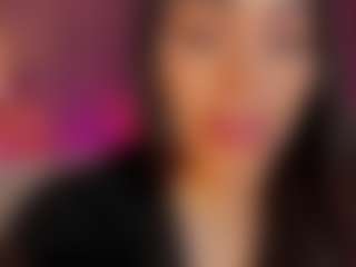 Live cam show with Sarah - Big Tits Brown Hair on Soda Cam