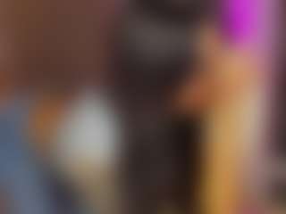 Live cam show with Sarah - Suck on Camsoda