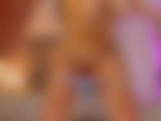 Live cam show with Sarah - Gape on SquirtSoMuch