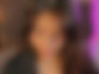 Live cam show with Sarah - Brown Hair Teen (18+) on SpankPalCams