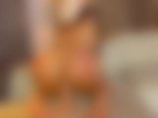 Live cam show with Sarah - Fullynaked on Strip Flash - Live Sex Shows