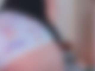 Live cam show with hannajohnsonx - Bedroom on xDating