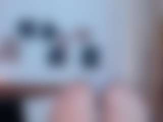 Live cam show with hannajohnsonx - Bedroom on CamSodaAdn