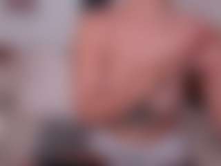 Live cam show with hannajohnsonx - Athletic Bedroom on Mixed Magazine Live