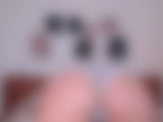Show live cam dengan hannajohnsonx - Flashing di Camsoda