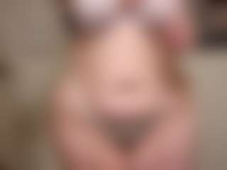 bigbootybullynisha's Live Sex Cam Show